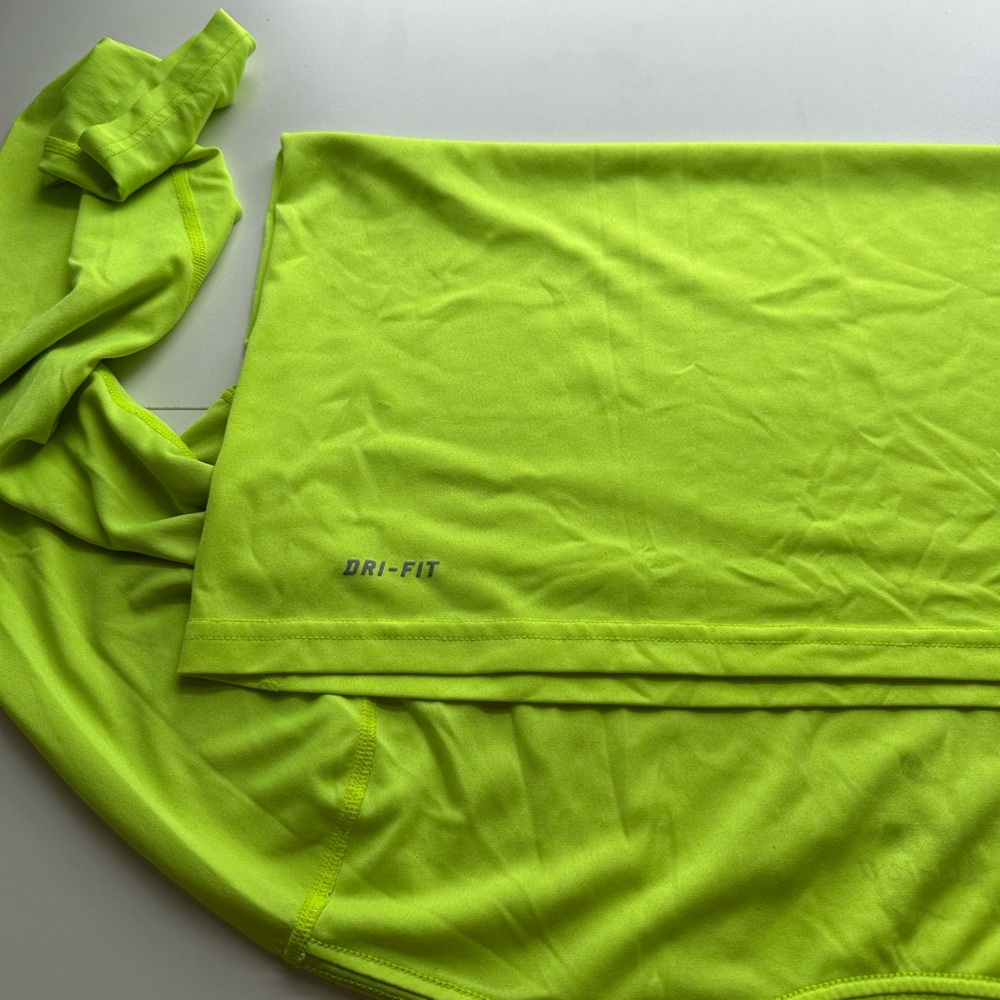 Mens Nike dri-fit long sleeve shirt neon yellow - Picture 7 of 12